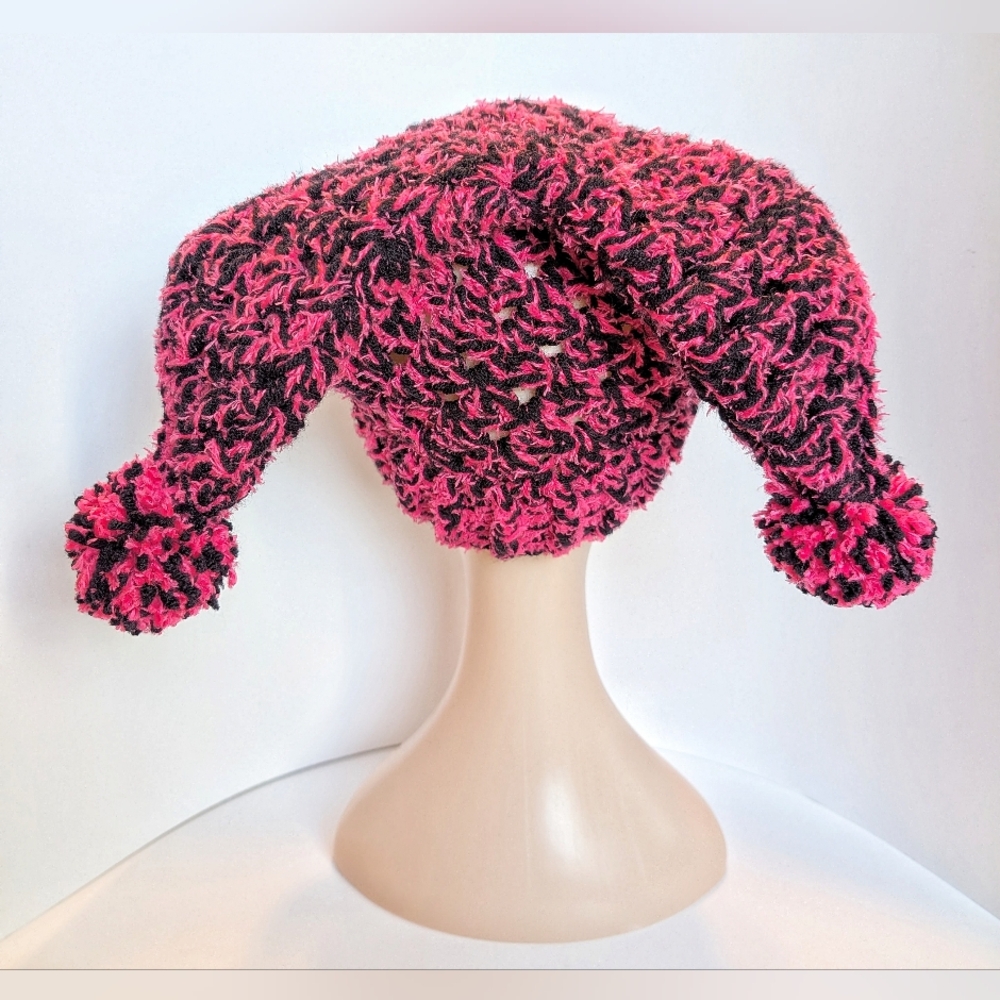 NEW, The viral Jester hat, crochet, handmade